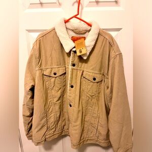 Levi’s corduroyed Sherpa Jacket